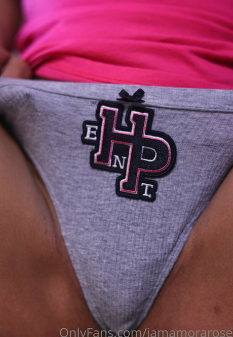 Iamamorarose photo 75