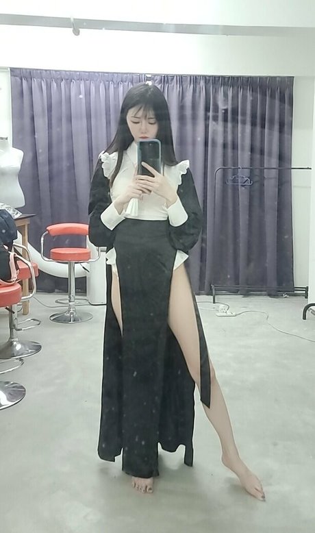 Iamdorasnowfree photo 176