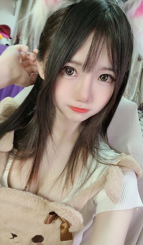 Iamdorasnowfree photo 240