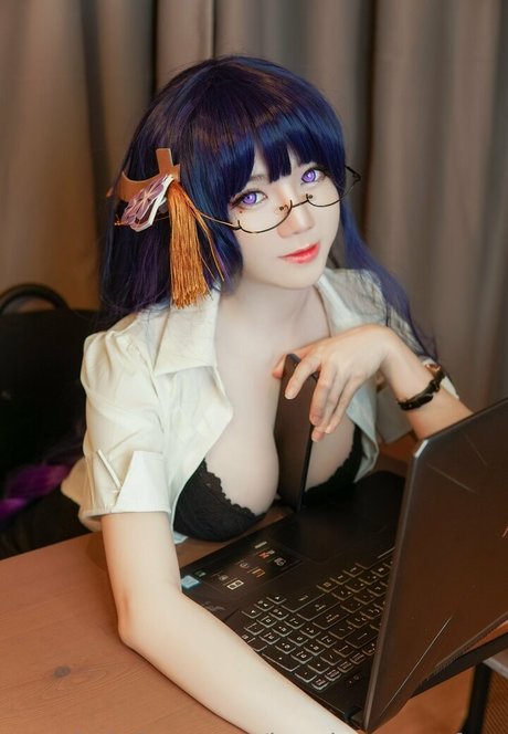 Iamdorasnowfree photo 257