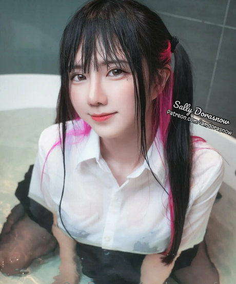 Iamdorasnowfree photo 358