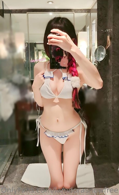 Iamdorasnowfree photo 415