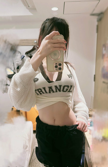 Iamdorasnowfree photo 456