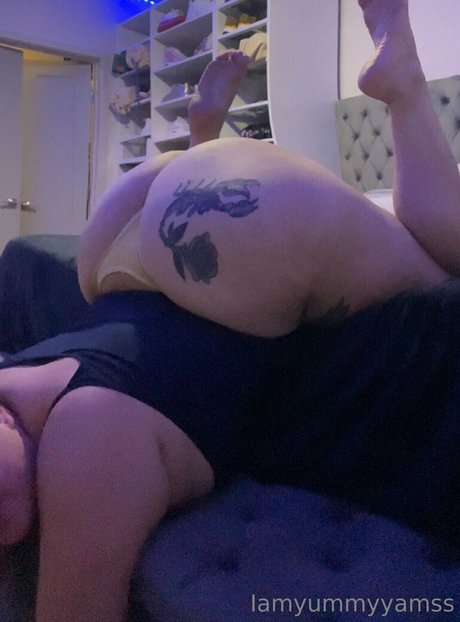 Iamyummyyamss photo 10