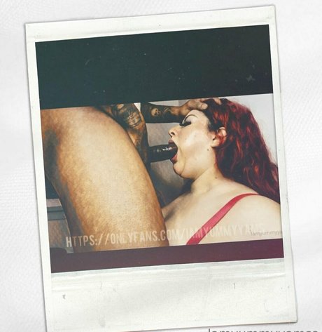 Iamyummyyamss photo 14