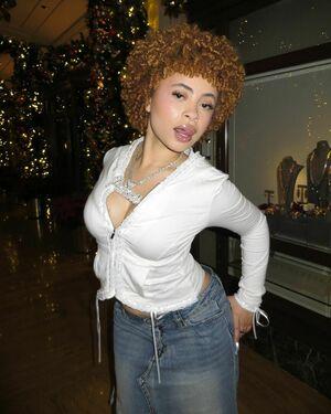 Ice Spice photo 518