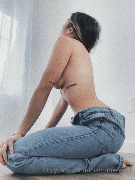 Ilah Dizon photo 148