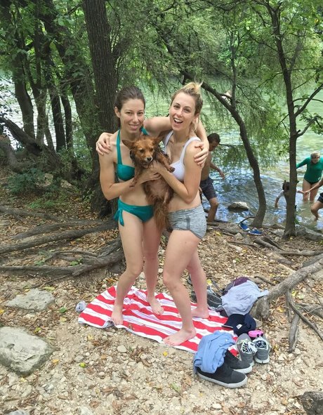 Iliza Shlesinger photo 45