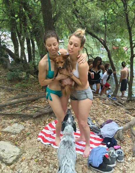 Iliza Shlesinger photo 58