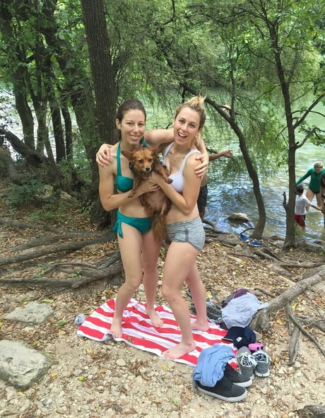 Iliza Shlesinger photo 84