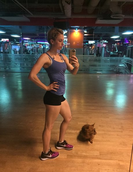 Iliza Shlesinger photo 157