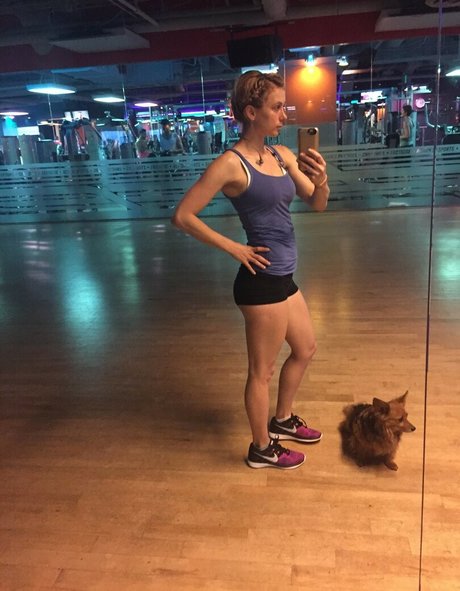 Iliza Shlesinger photo 161