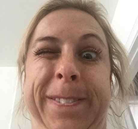 Iliza Shlesinger photo 174