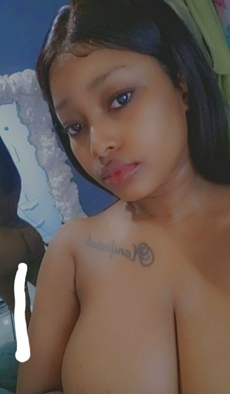 Ilovecaramel photo 34