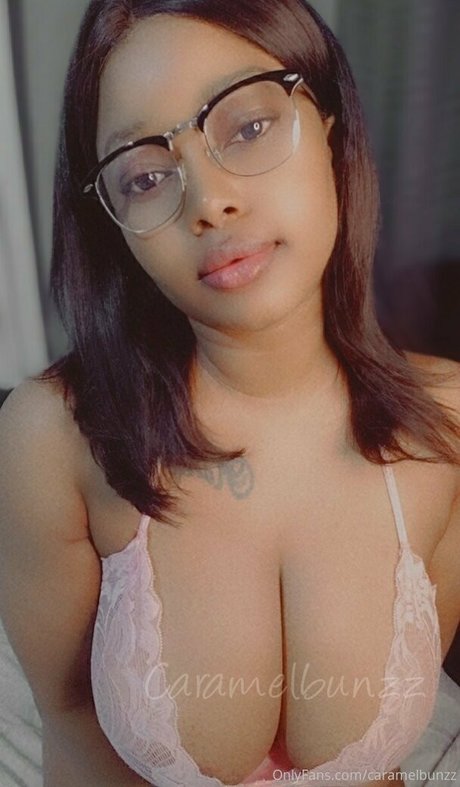 Ilovecaramel photo 54