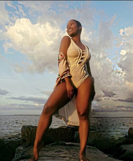 Ilovecaramel photo 68