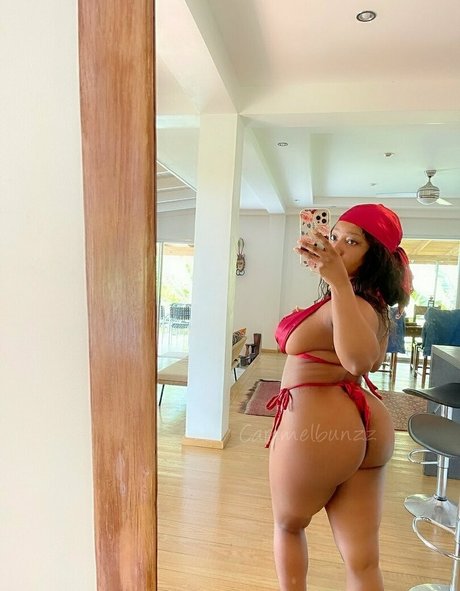 Ilovecaramel photo 97