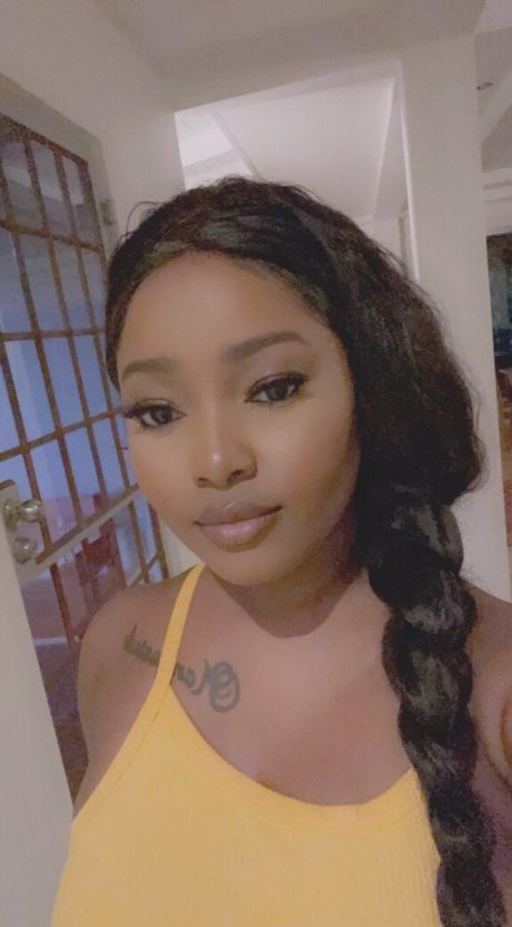 Ilovecaramel photo 100