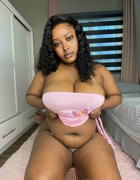 Ilovecaramel photo 130