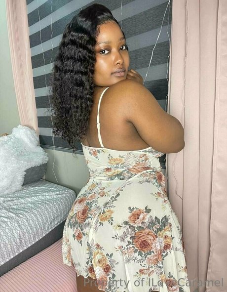 Ilovecaramel photo 137