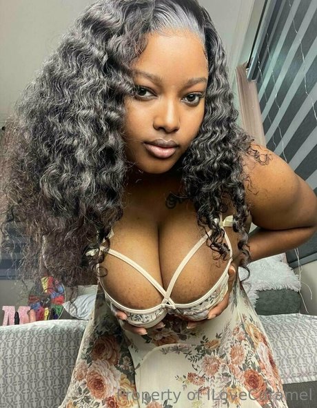 Ilovecaramel photo 140