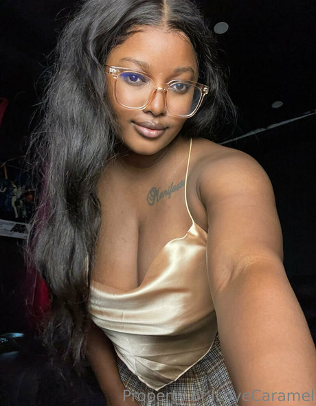 Ilovecaramel photo 168