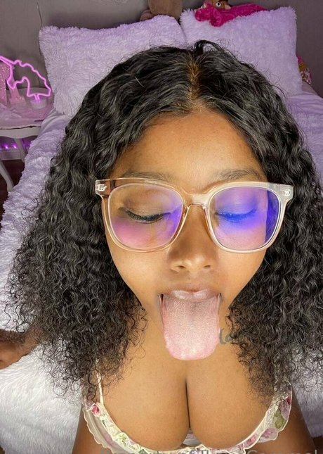 Ilovecaramel photo 232