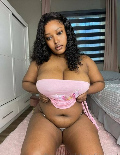 Ilovecaramel photo 244