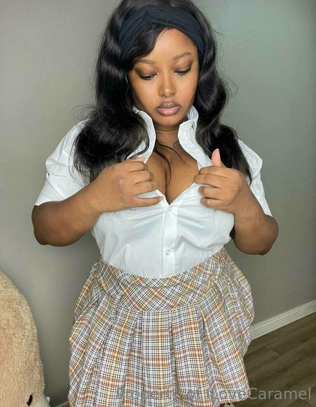 Ilovecaramel photo 261