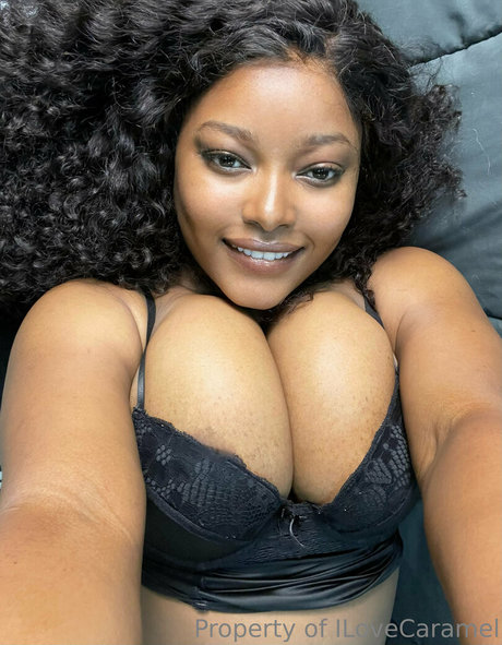 Ilovecaramel photo 282