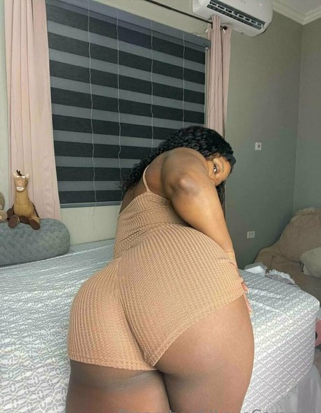 Ilovecaramel photo 305