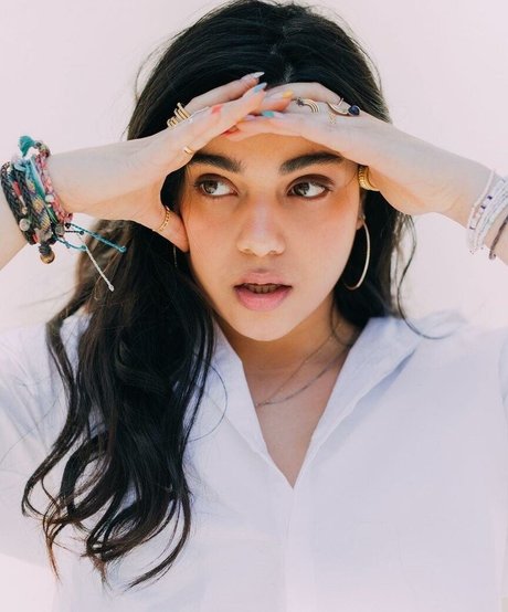 Iman Vellani photo 20