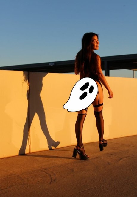 Imnamipeaches photo 20