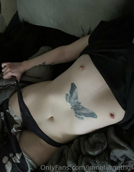 Imnoturgothgf photo 5