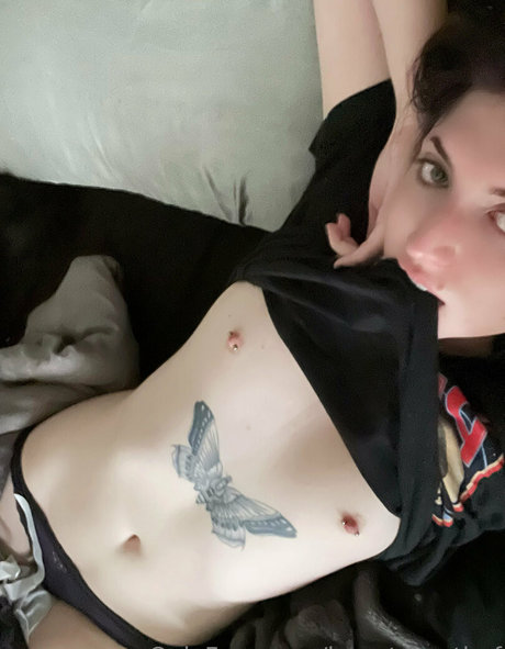Imnoturgothgf photo 14