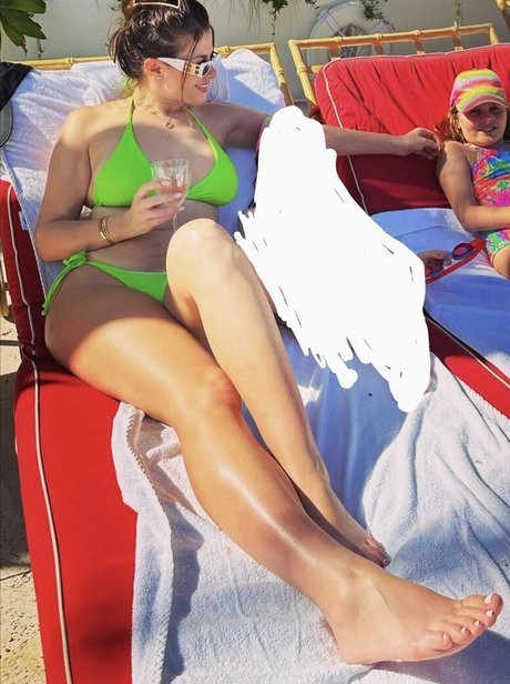 Imogen Thomas photo 59