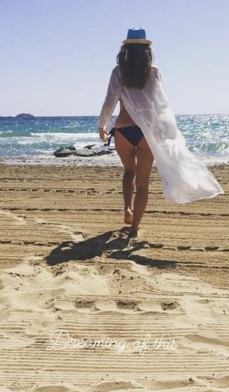 Imogen Thomas photo 83
