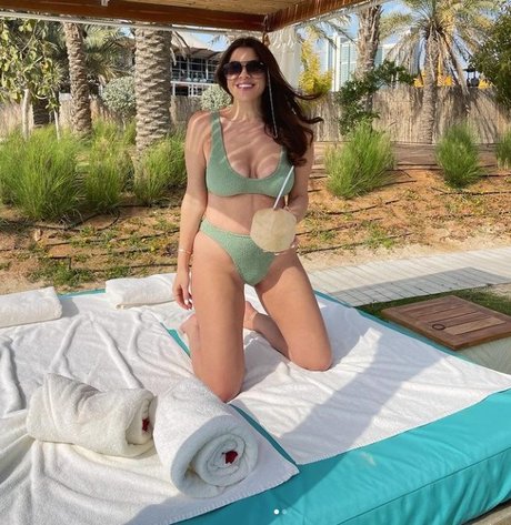 Imogen Thomas photo 95