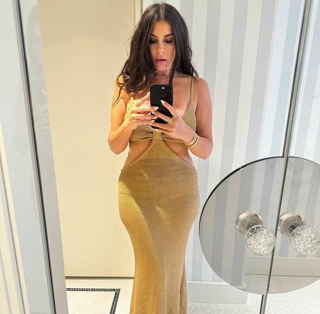 Imogen Thomas photo 98