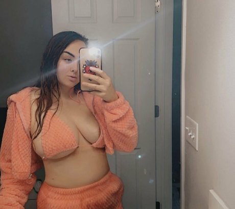 Profile photo of Imragequeen