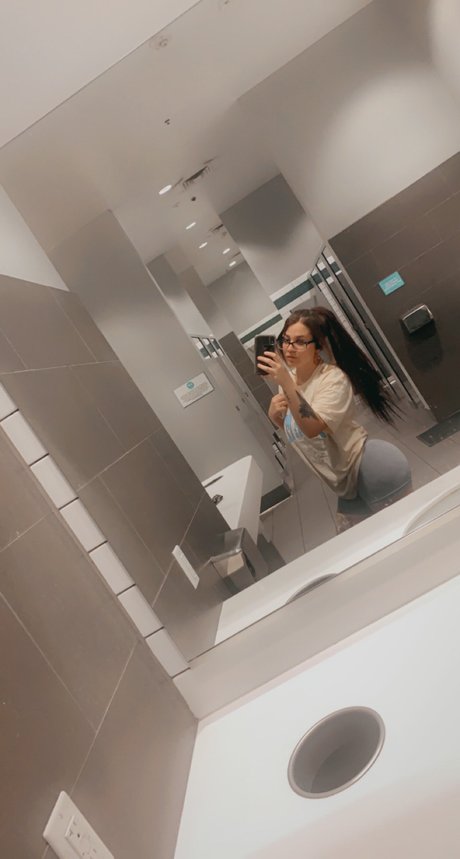 Imtrashleyyy photo 21