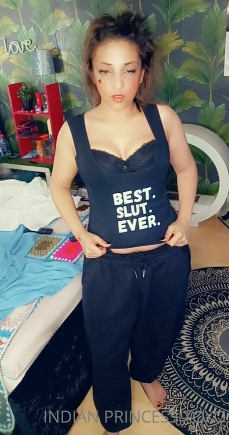 Indiangirlnextdoor69 photo 1