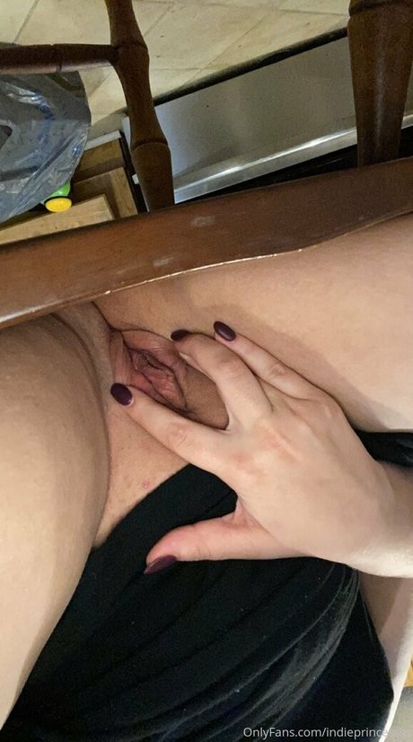 Indieprincessss photo 196