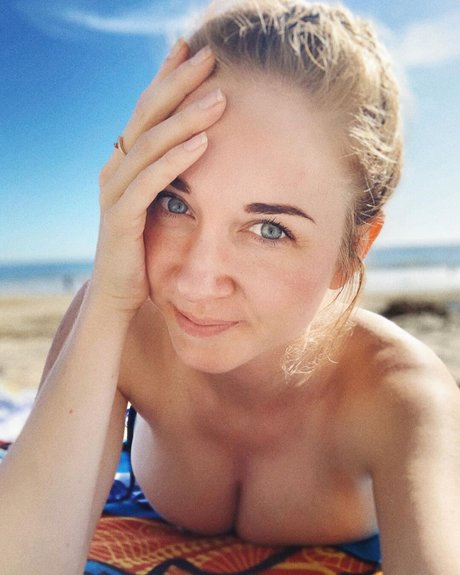 Inessa Chimato photo 79