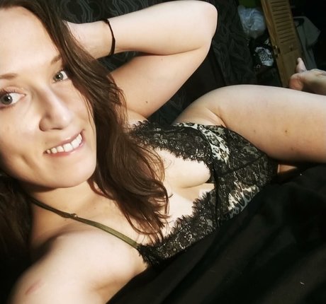 Infernal Aphrodite photo 5