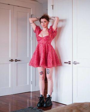 Ireland Baldwin photo 43