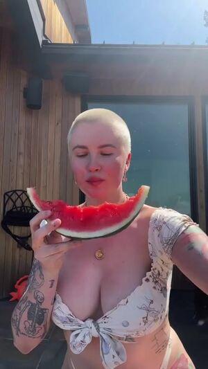 Ireland Baldwin photo 127