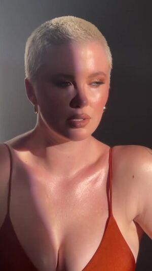 Ireland Baldwin photo 129