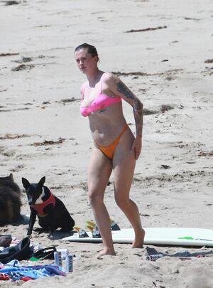 Ireland Baldwin photo 131