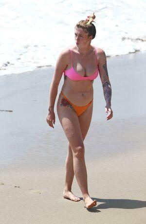 Ireland Baldwin photo 138